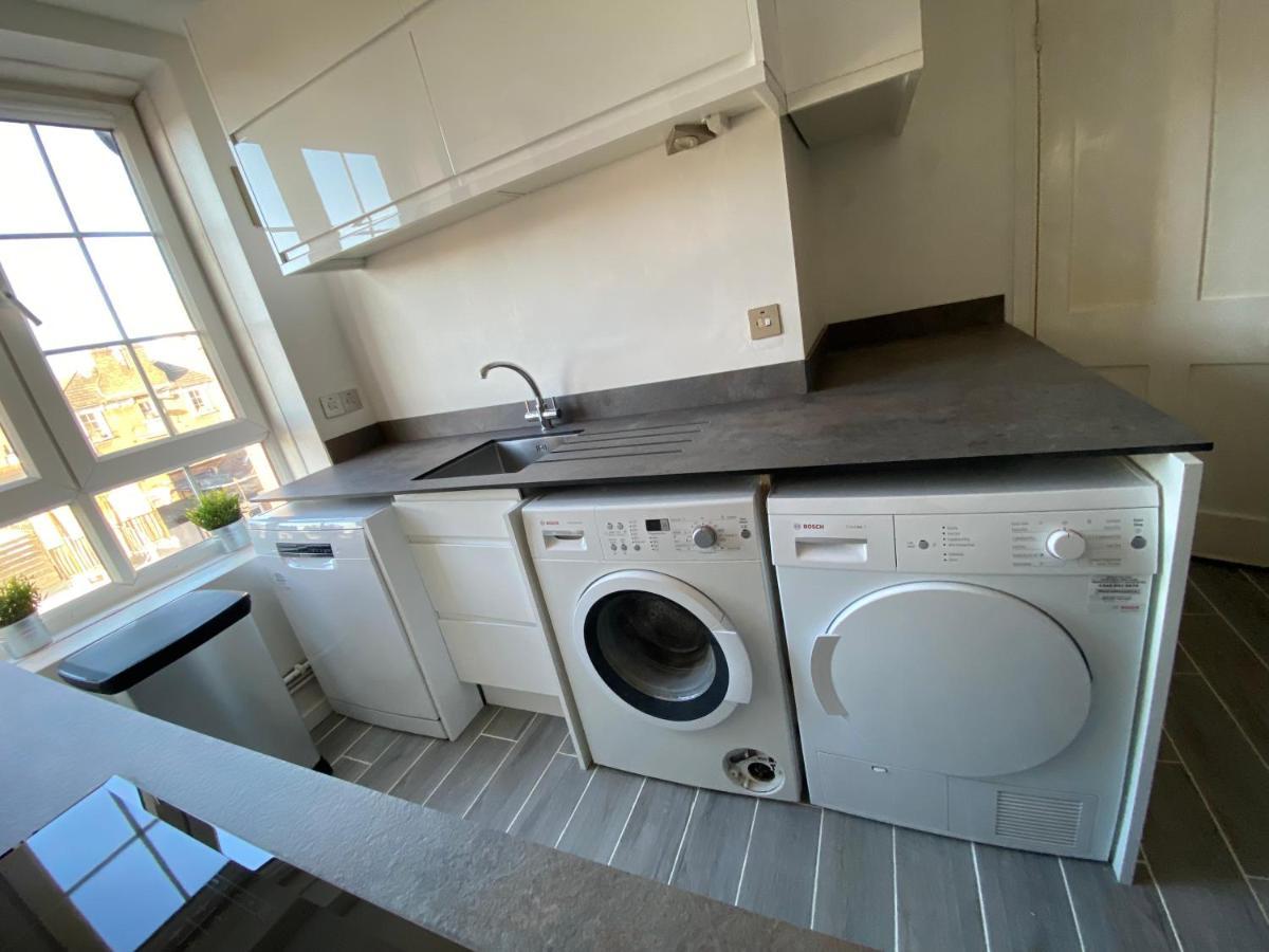 Riberfra Apartment ลอนดอน ภายนอก รูปภาพ