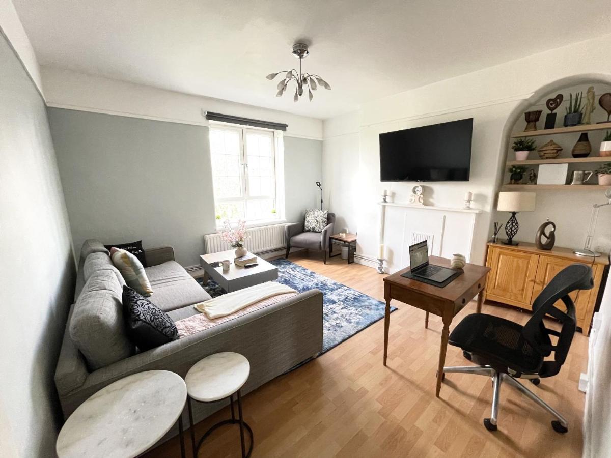 Riberfra Apartment ลอนดอน ภายนอก รูปภาพ